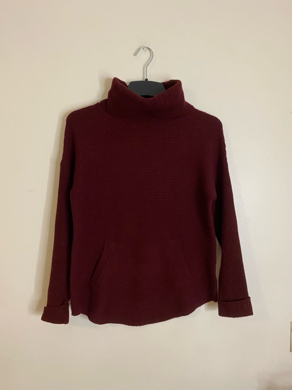 Max Studio Wool and Yak blend Burgundy Ribbed Turtleneck Sweater with pocket